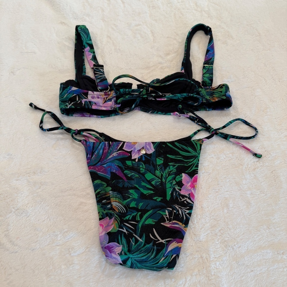 New! Set! Victoria's Secret Full Coverage Bikini Top Side Tie Cheeky 45616